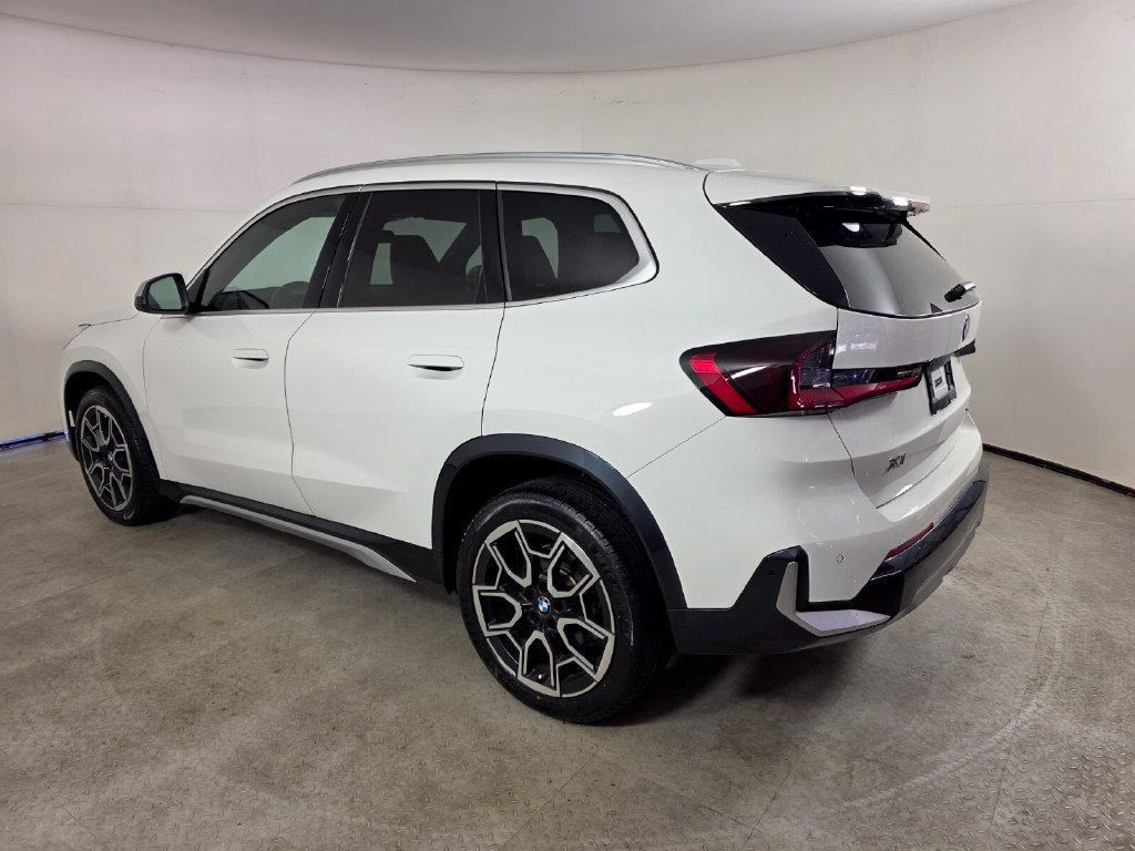 Used 2024 BMW X1 xDrive28i w/ Technology Package AWD/4WD image 6