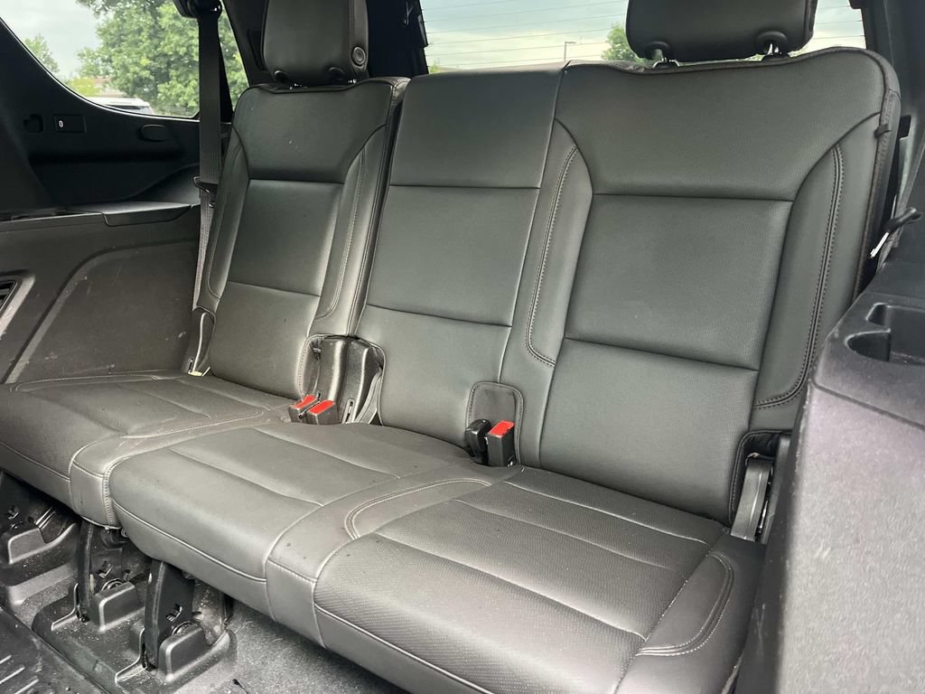 Used 2021 Chevrolet Tahoe High Country w/ Premium Package RWD image 19