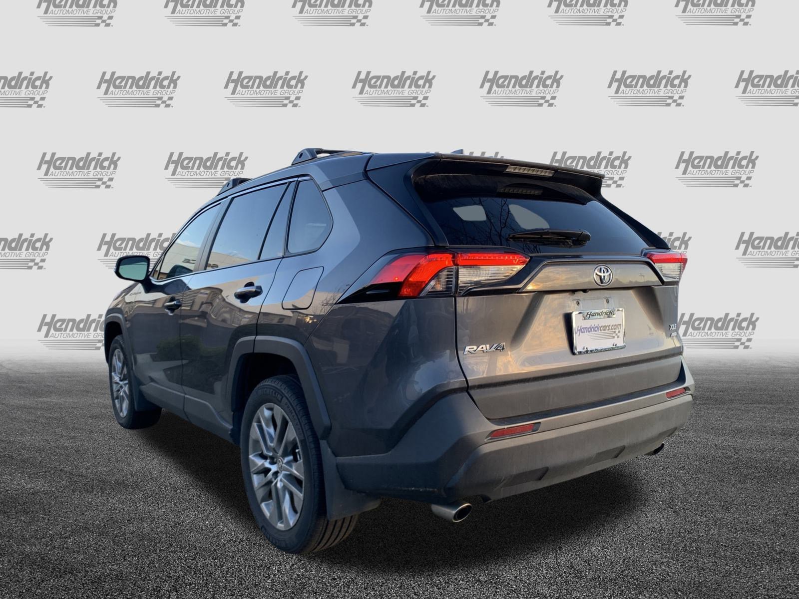 Used 2024 Toyota RAV4 XLE Premium image 8