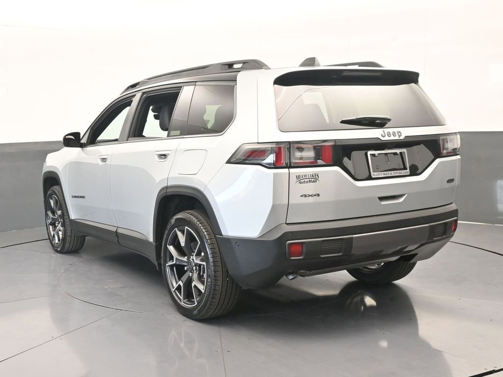 New 2026 Jeep Cherokee Overland image 4