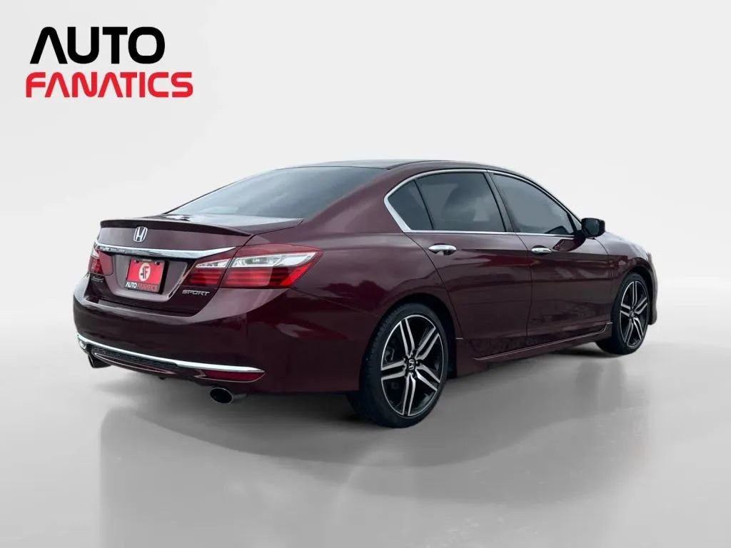 Used 2017 Honda Accord Sport image 5