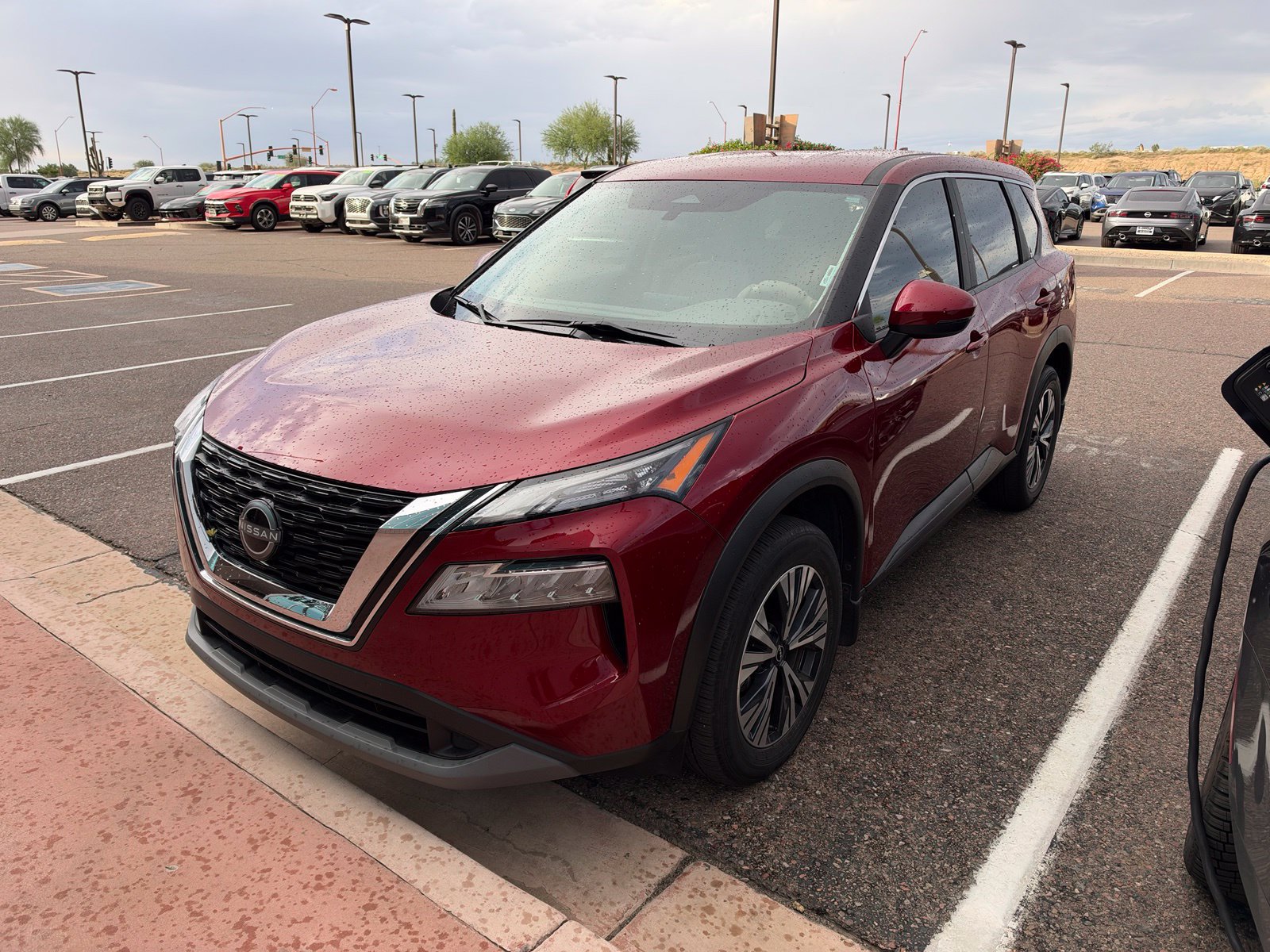 Certified 2022 Nissan Rogue SV FWD image 1