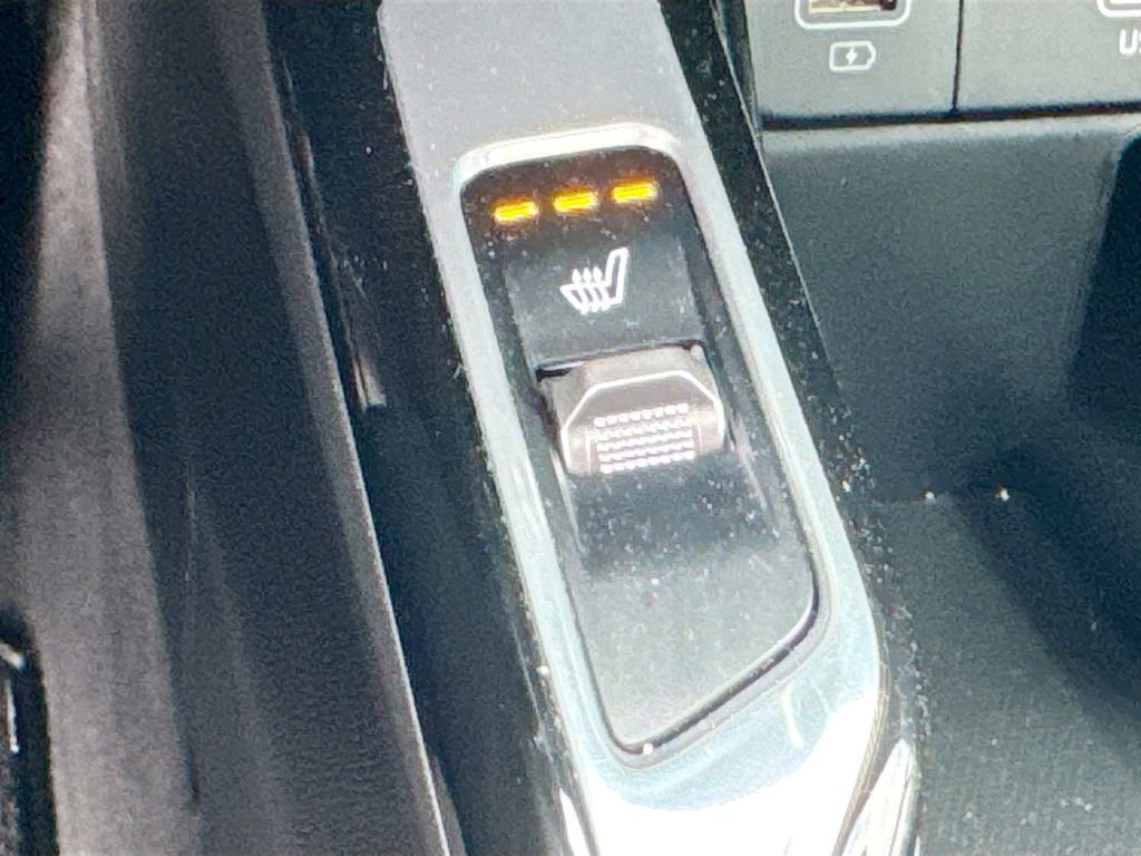 Certified 2023 Kia Sorento SX AWD/4WD image 19