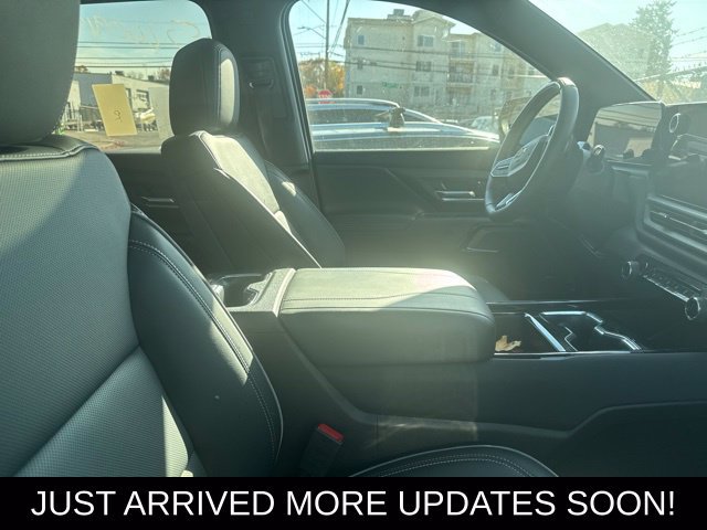Used 2026 Chevrolet Silverado EV LT AWD/4WD image 4