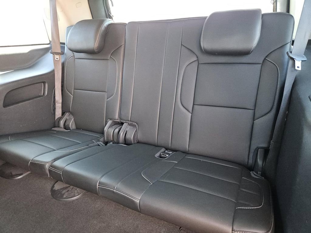 Used 2018 Chevrolet Tahoe Premier RWD image 30