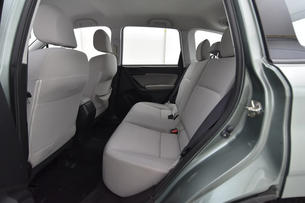 Used 2017 Subaru Forester 2.5i AWD/4WD image 26