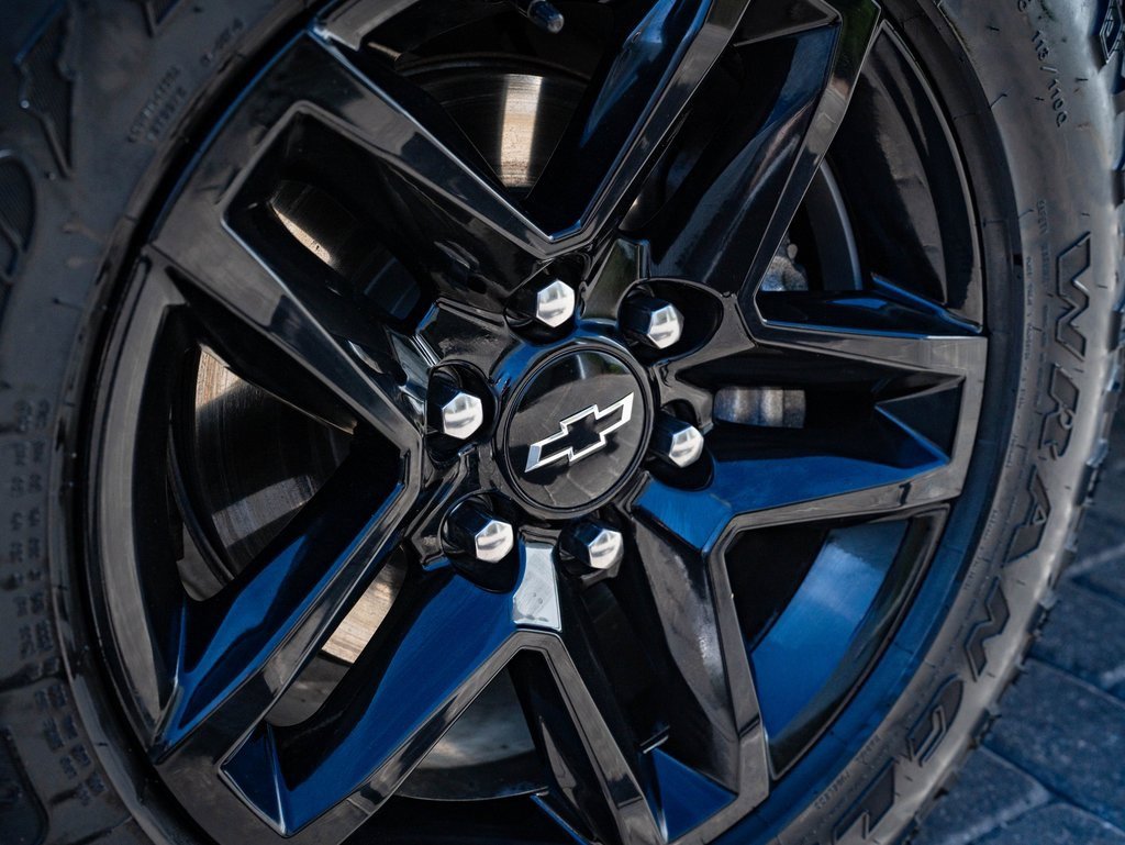 Used 2020 Chevrolet Silverado 1500 LT Trail Boss image 8