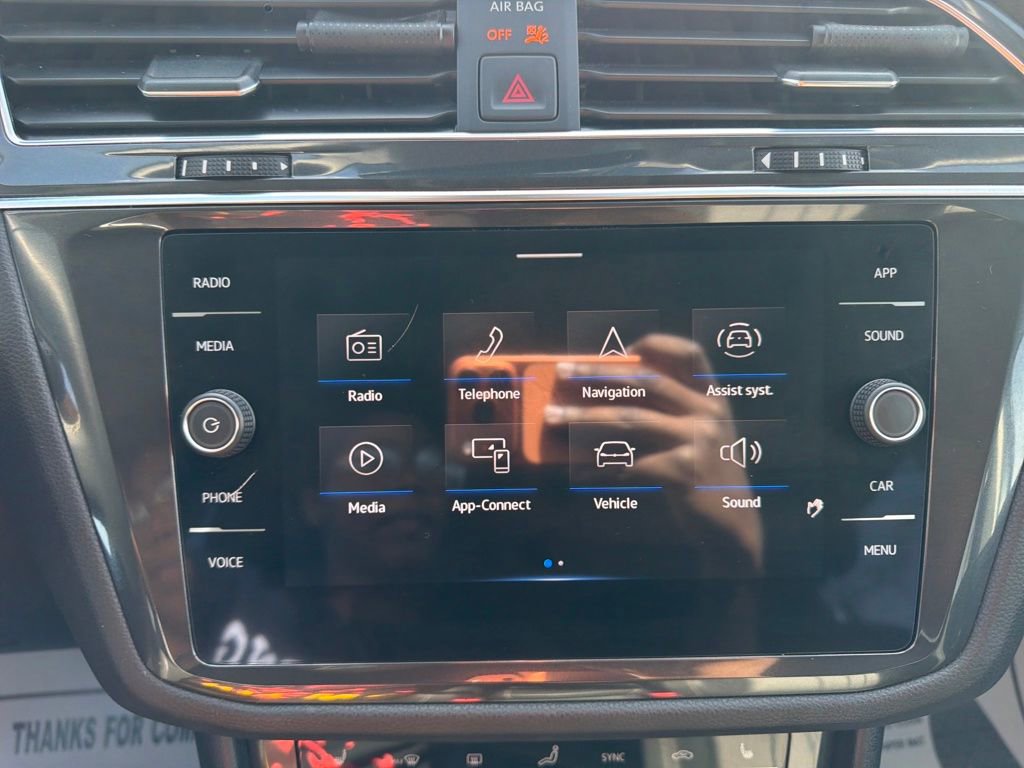 Used 2023 Volkswagen Tiguan SE FWD image 22