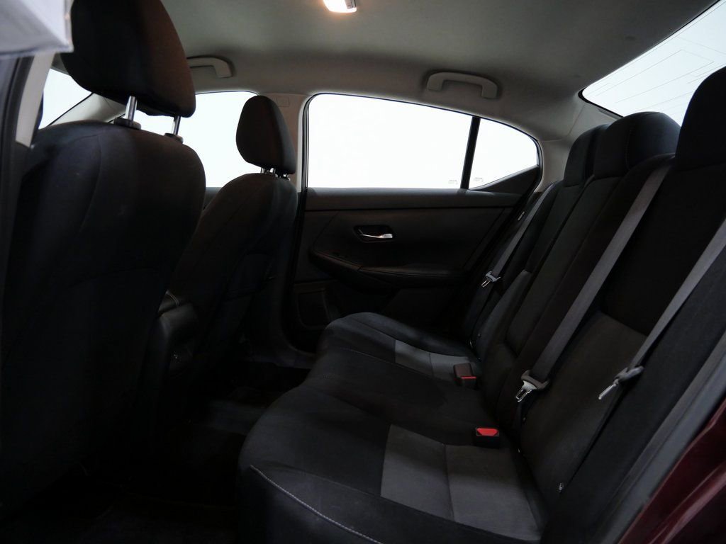 Used 2022 Nissan Sentra SV image 22