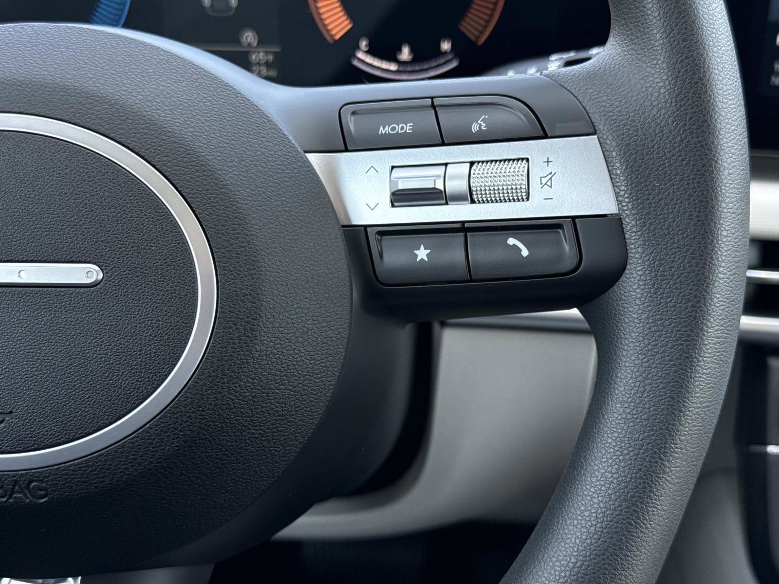 New 2026 Hyundai Tucson SE AWD/4WD image 5