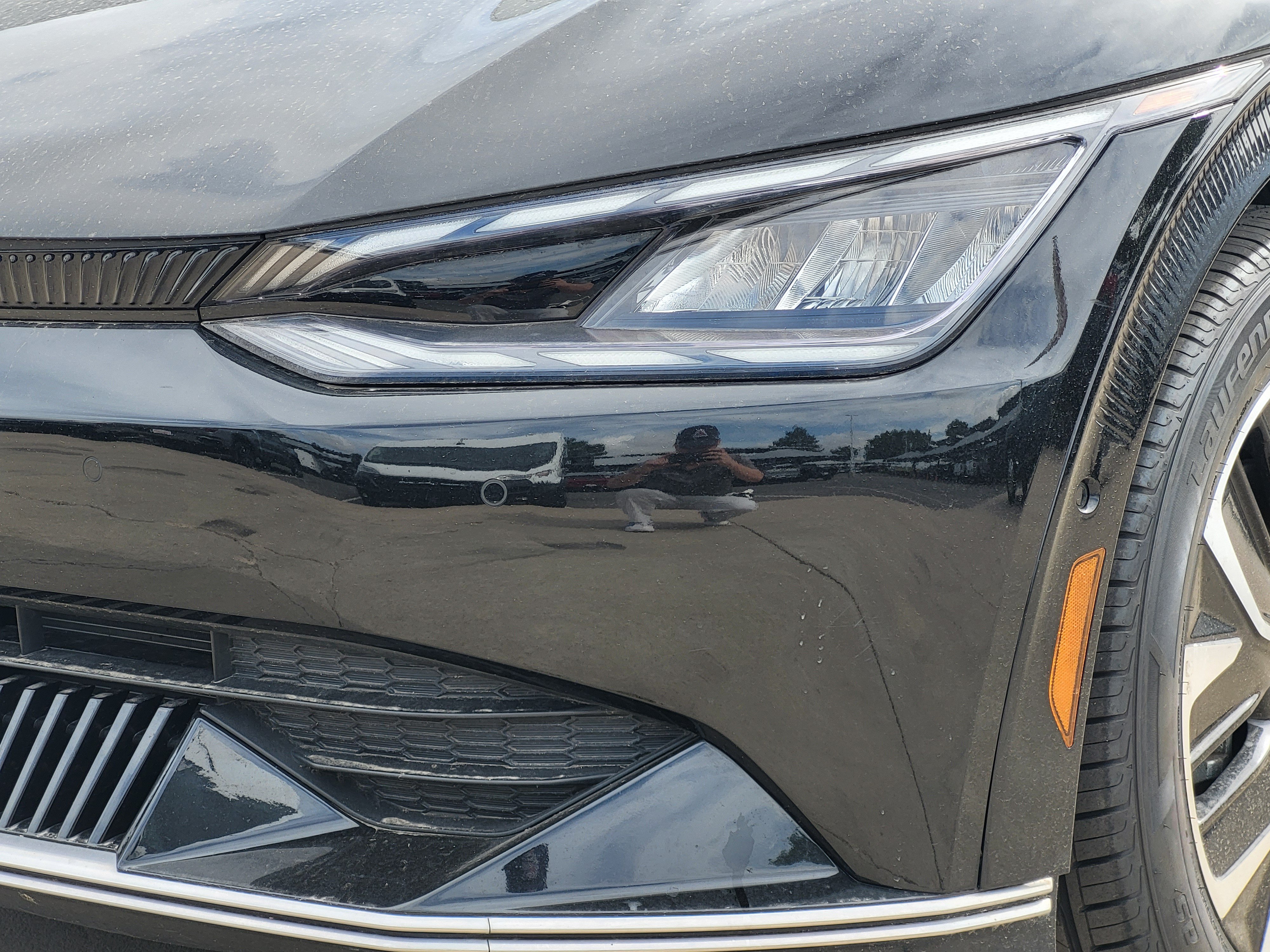 Used 2023 Kia EV6 Wind w/ Wind Technology Package AWD/4WD image 8