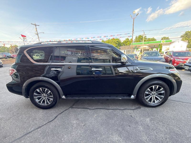 Used 2019 Nissan Armada SL w/ Premium Package AWD/4WD image 4