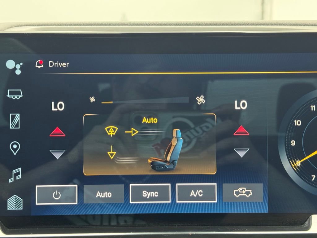 Used 2024 Chevrolet Silverado 1500 LT image 22