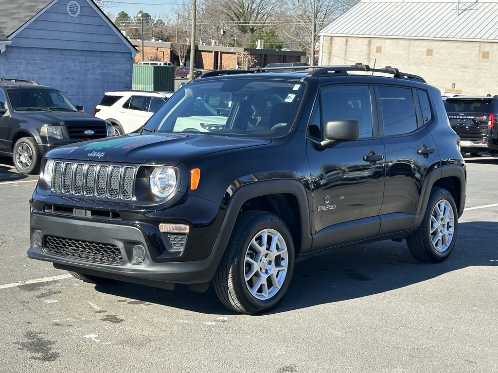 Used 2019 Jeep Renegade Sport w/ Sport Appearance Group image 2