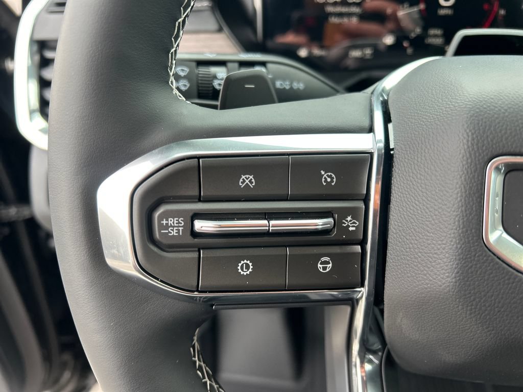 New 2026 GMC Acadia Denali w/ Super Cruise Package AWD/4WD image 18