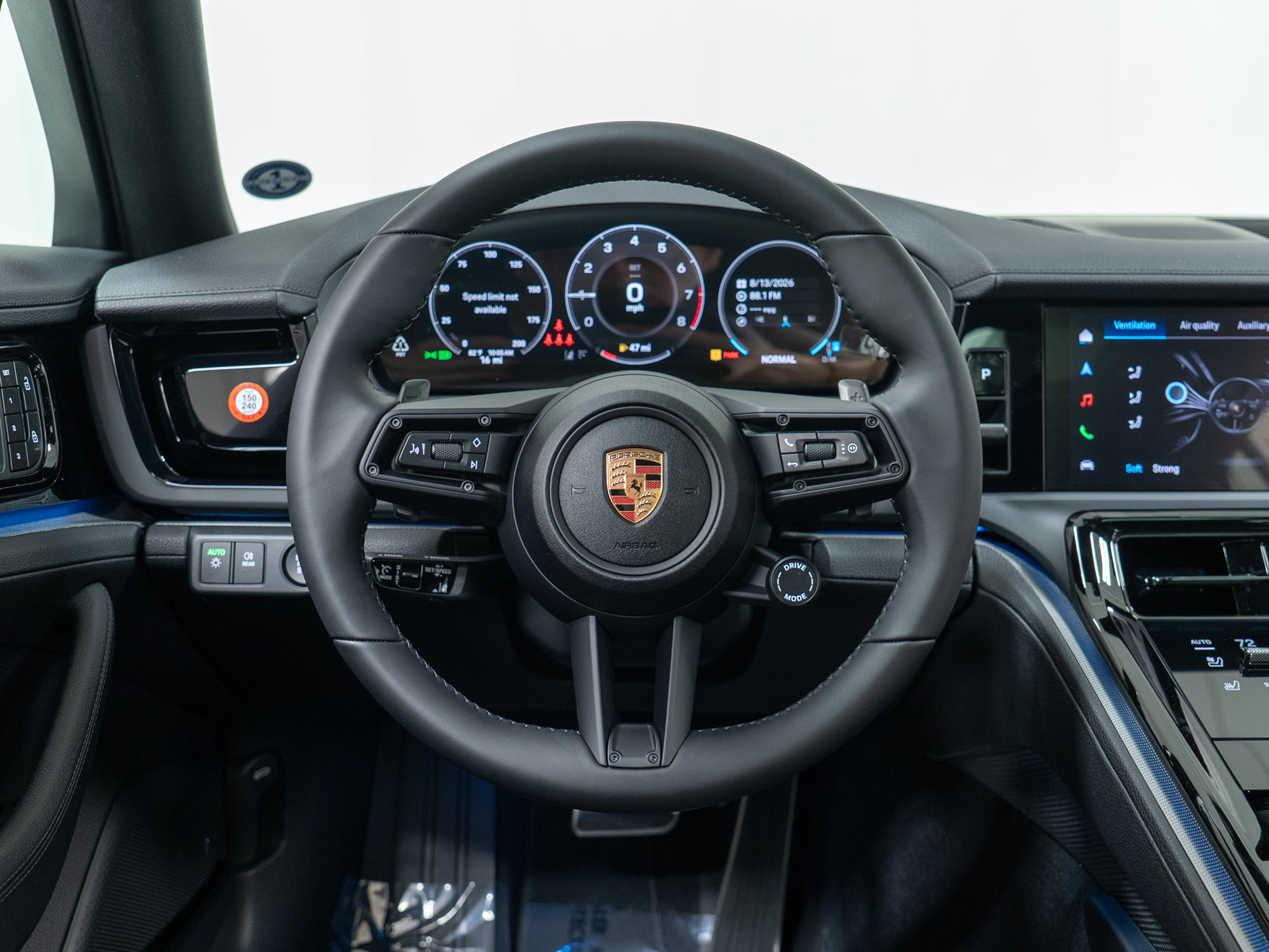New 2026 Porsche Panamera 4 AWD/4WD image 22