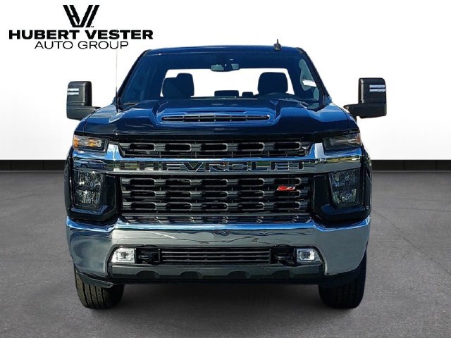 Used 2021 Chevrolet Silverado 2500 LT w/ Convenience Package AWD/4WD image 3