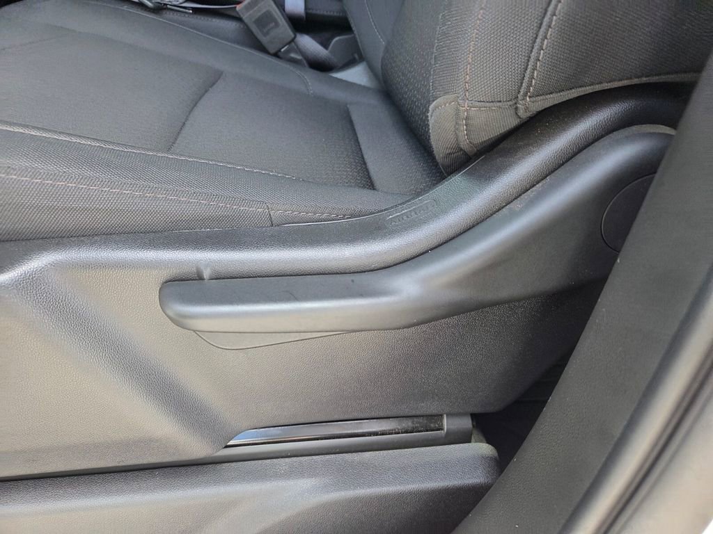 Used 2024 Chevrolet Silverado 3500 W/T image 8