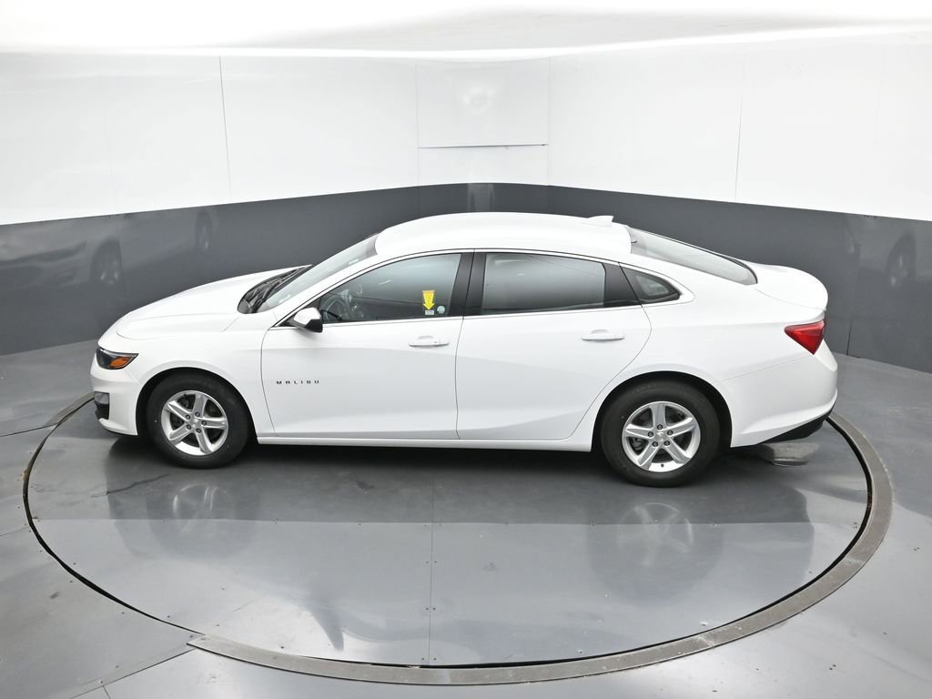 Used 2024 Chevrolet Malibu LT image 44