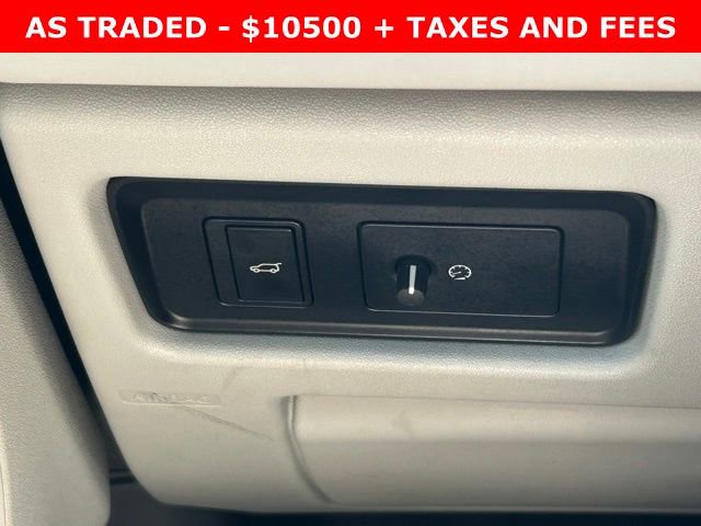 Used 2019 Land Rover Discovery Sport SE AWD/4WD image 19