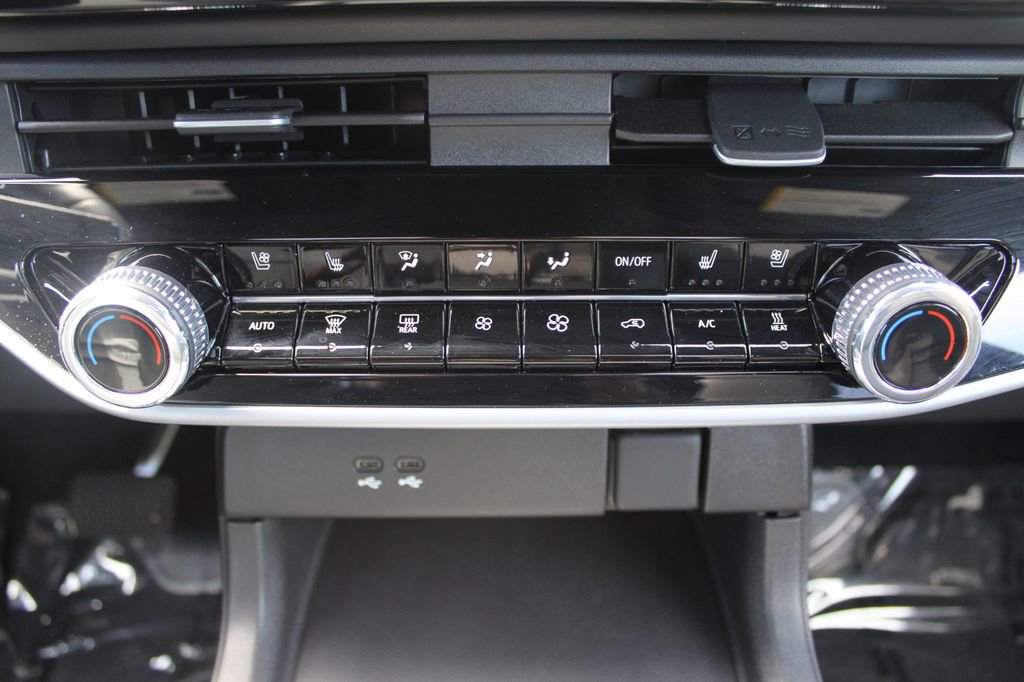 Certified 2024 Honda Prologue Elite image 22