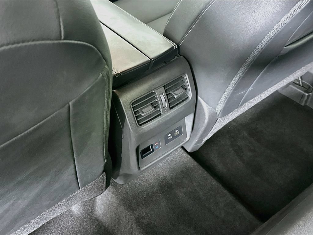 Certified 2023 Nissan Rogue SL w/ SL Premium Package AWD/4WD image 35