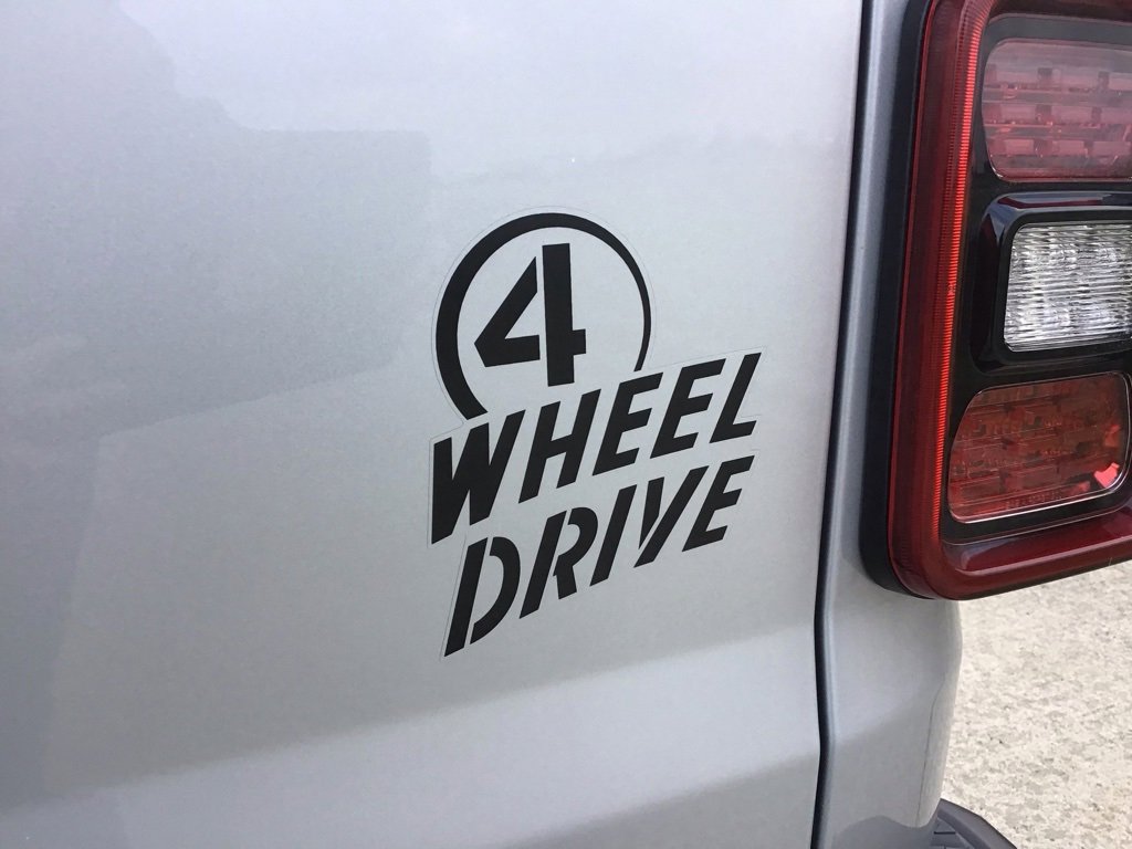 Used 2024 Jeep Gladiator Willys image 44