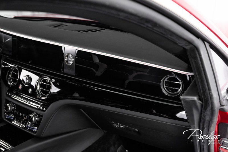 Used 2024 Rolls-Royce Spectre w/ Spectre Launch Package image 44