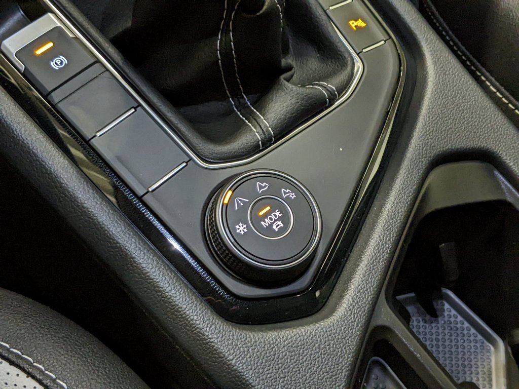 New 2026 Volkswagen Taos SEL AWD/4WD image 20