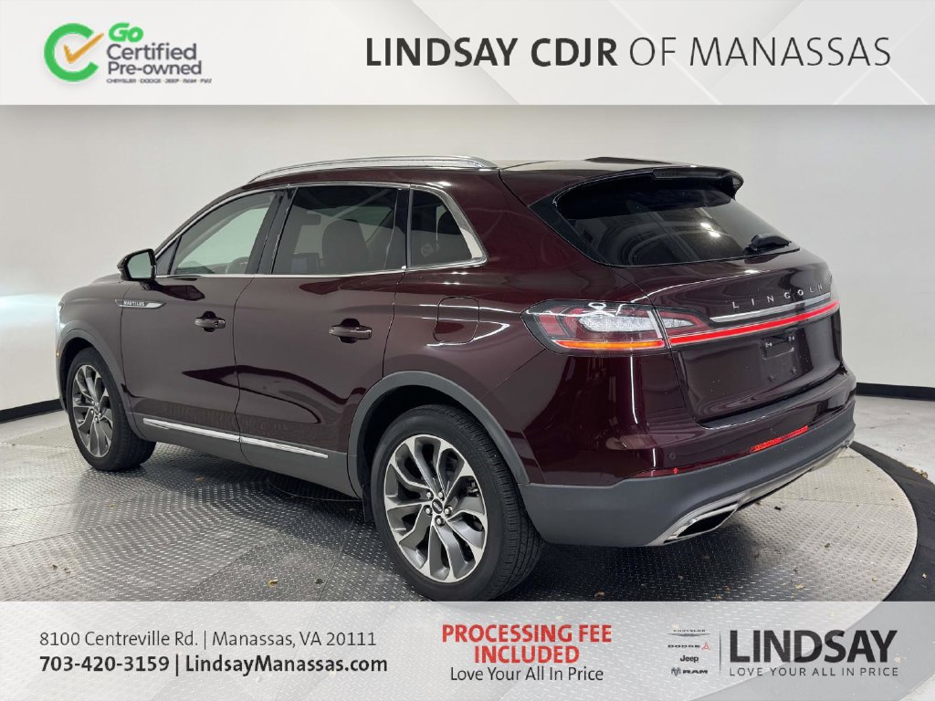 Used 2023 Lincoln Nautilus Reserve AWD/4WD image 5
