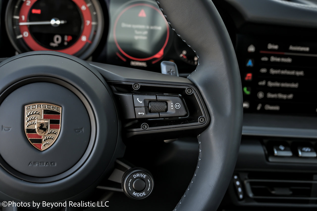 Used 2024 Porsche 911 Carrera S image 34