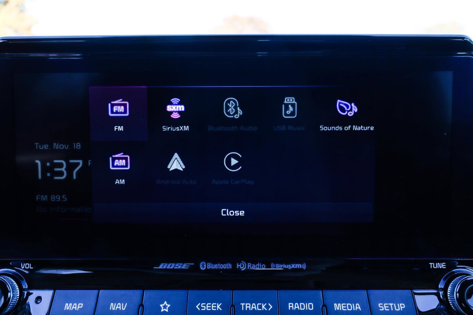 Used 2023 Kia Seltos SX image 9