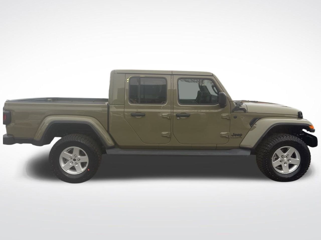 Used 2025 Jeep Gladiator Nighthawk image 7