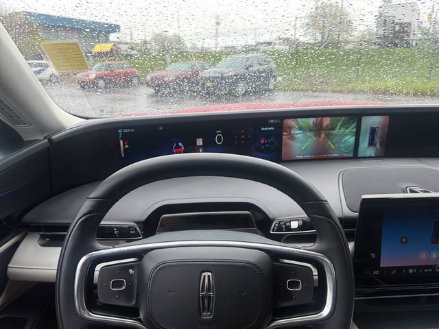 Certified 2025 Lincoln Nautilus Premier w/ Equipment Group 102A AWD/4WD image 43