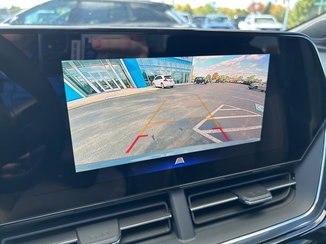 New 2026 Chevrolet Trax RS w/ Driver Confidence Package image 19