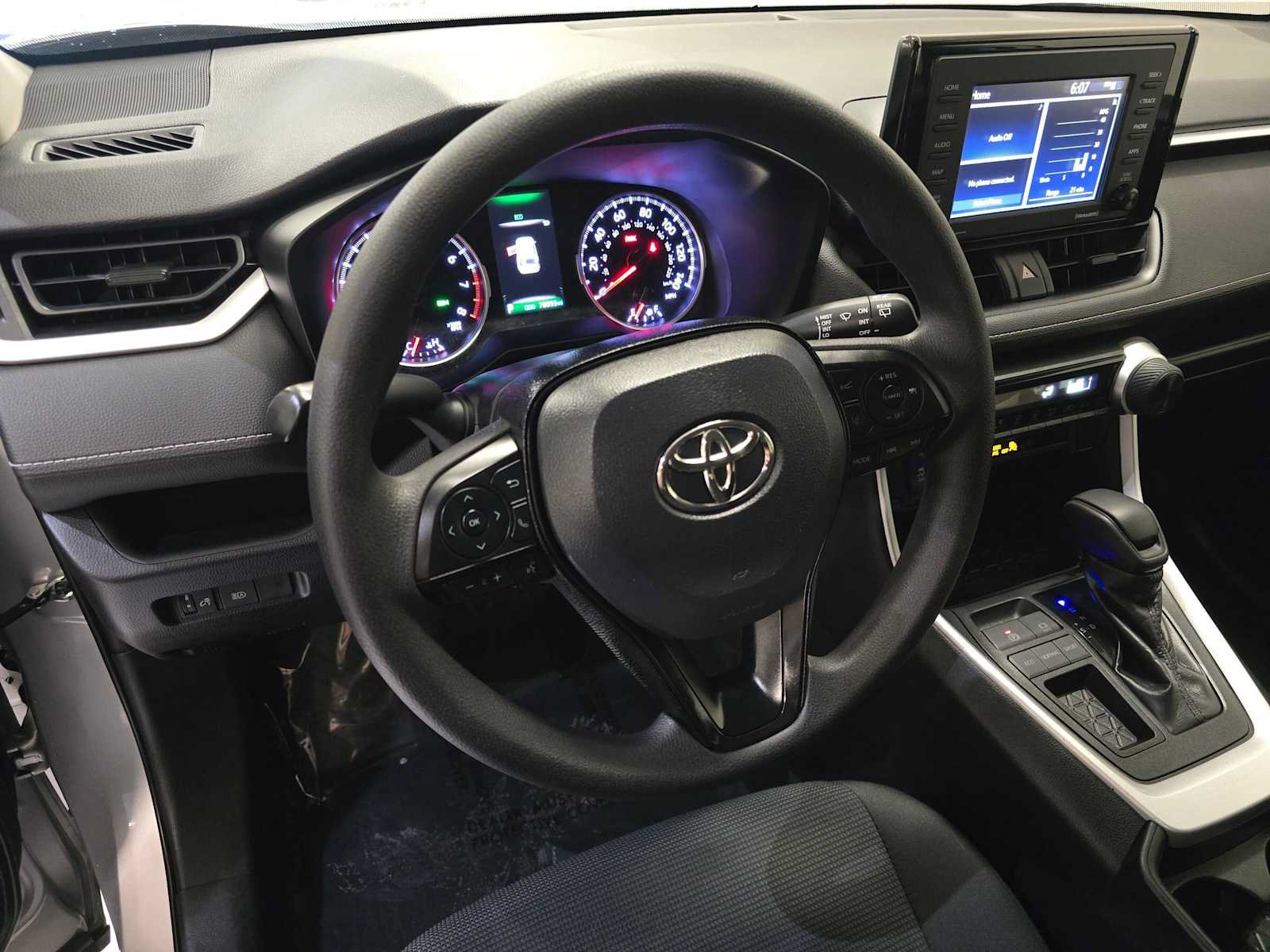 Used 2020 Toyota RAV4 LE w/ All Weather Liner Package FWD image 2