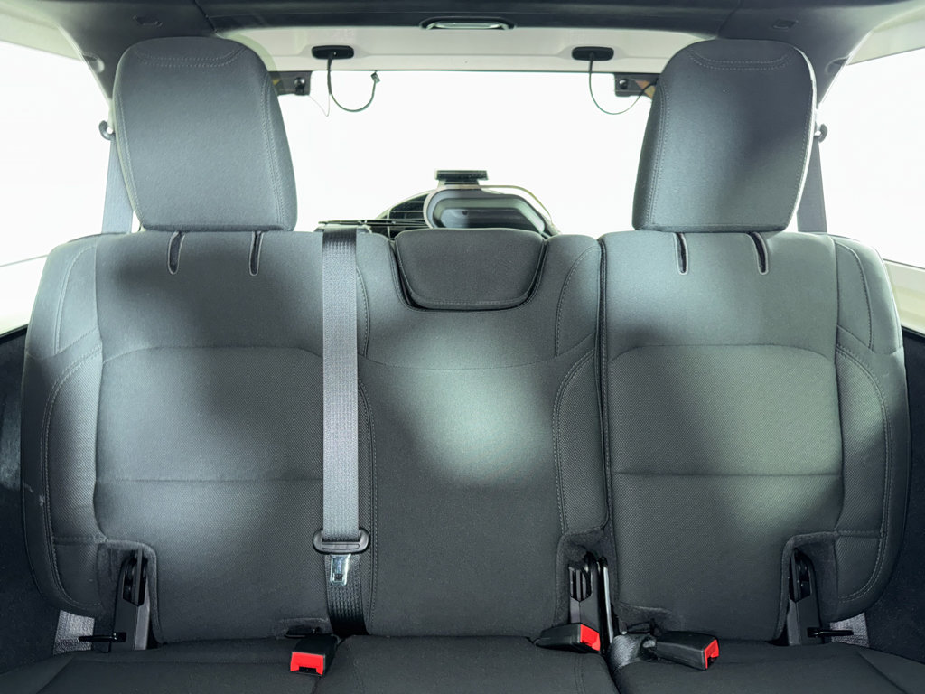 Used 2019 Jeep Wrangler Unlimited Sahara w/ Safety Group image 6