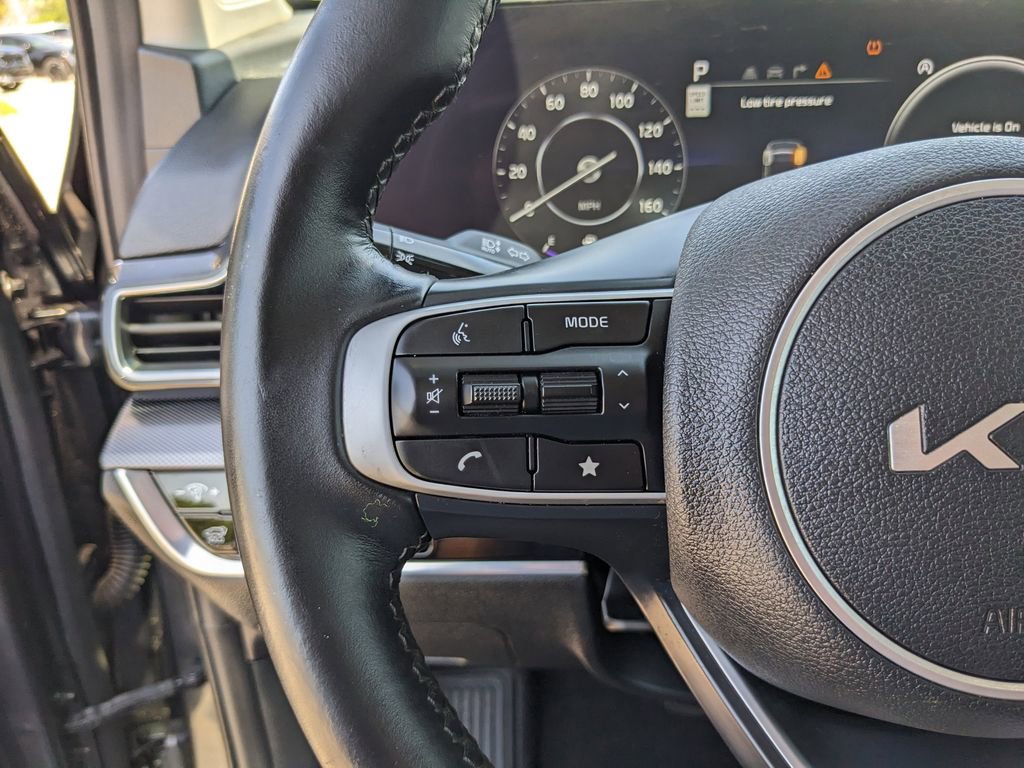 Certified 2024 Kia Sportage SX FWD image 30