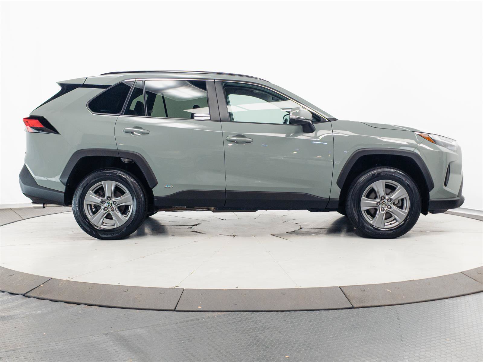 Certified 2023 Toyota RAV4 XLE AWD/4WD image 12