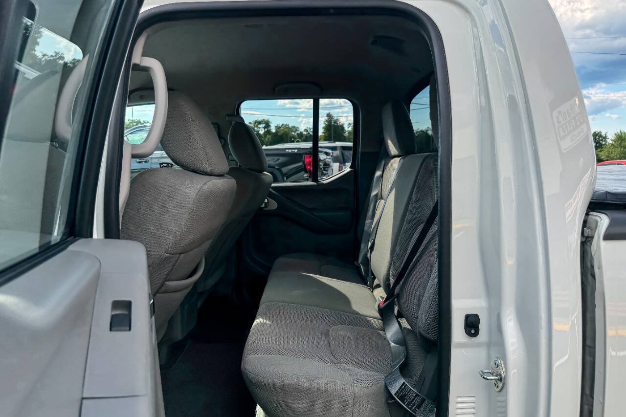 Used 2021 Nissan Frontier SV AWD/4WD image 19