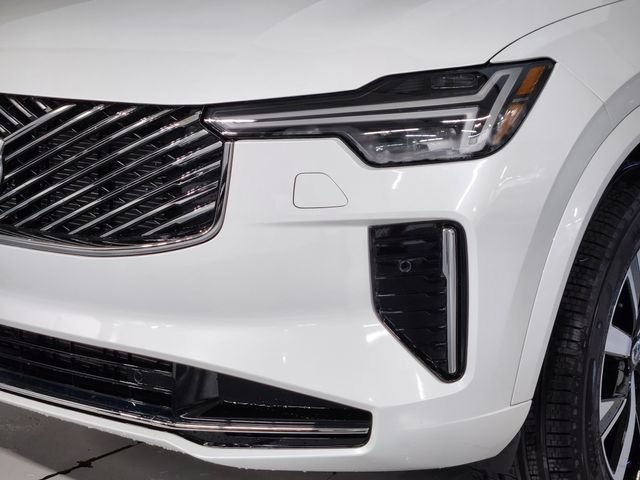 New 2026 Volvo XC90 B5 Core AWD/4WD image 12
