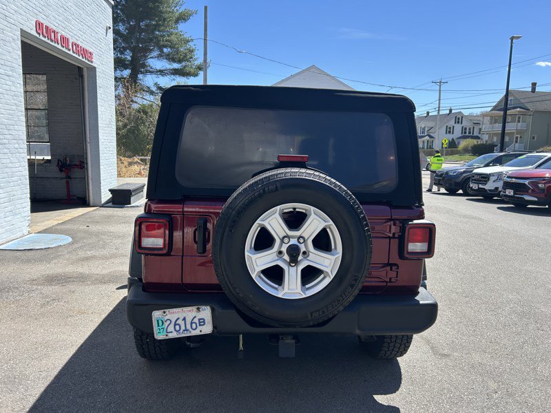 Used 2022 Jeep Wrangler Unlimited Sport AWD/4WD image 6