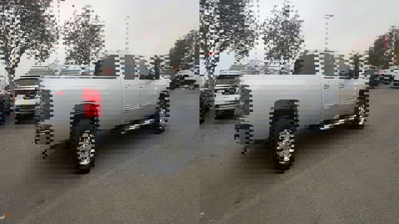 Used 2012 Chevrolet Silverado 2500 LTZ image 7