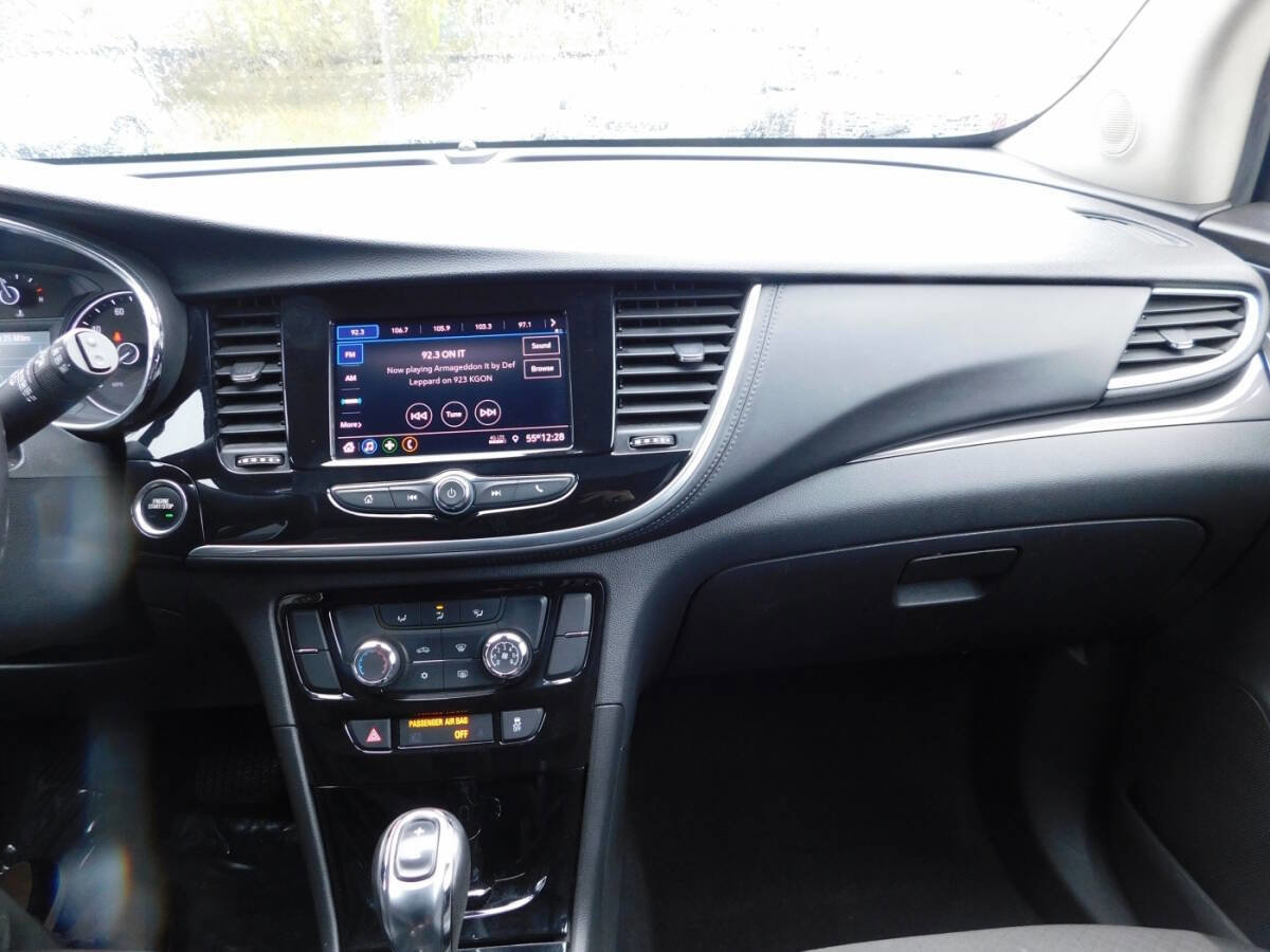 Used 2021 Buick Encore Preferred image 8