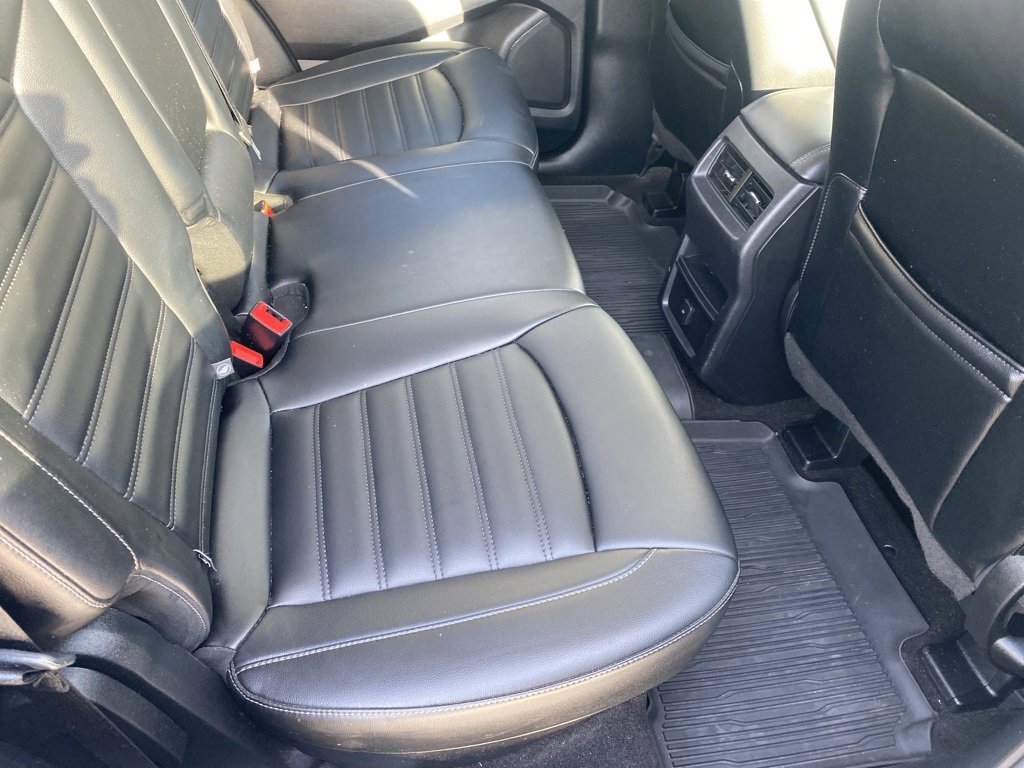 Used 2019 Ford Edge SEL w/ Equipment Group 201A image 27