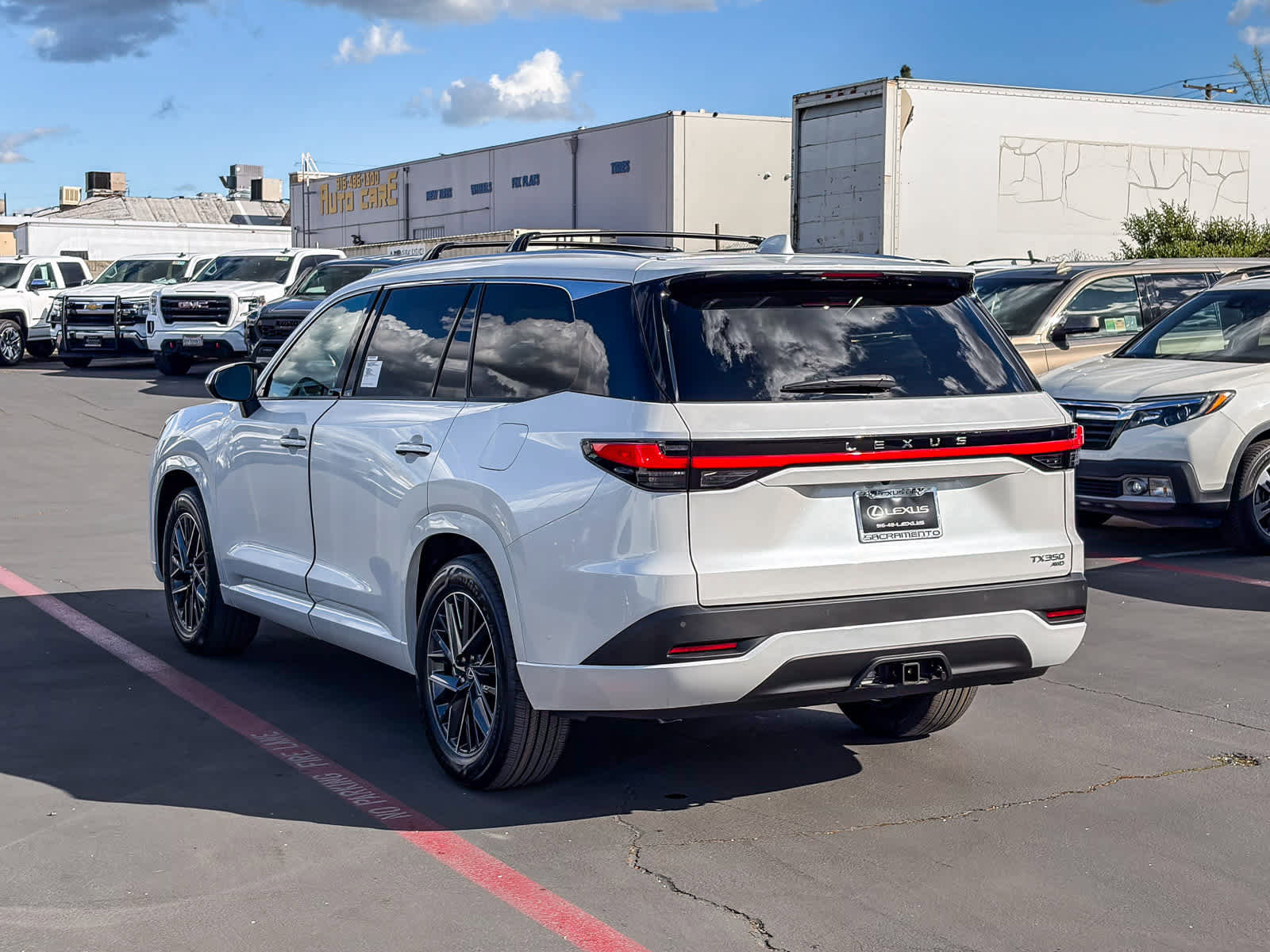 New 2026 Lexus TX 350 AWD image 2