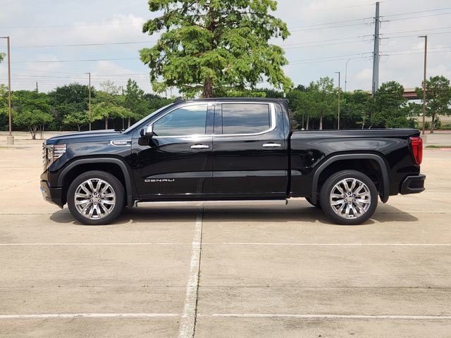Used 2022 GMC Sierra 1500 Denali w/ Denali Reserve Package AWD/4WD image 4