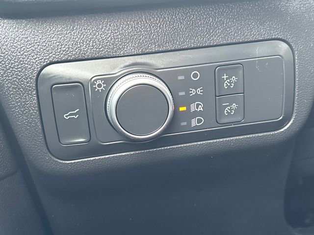 Used 2022 Ford Escape SE w/ Convenience Package image 55