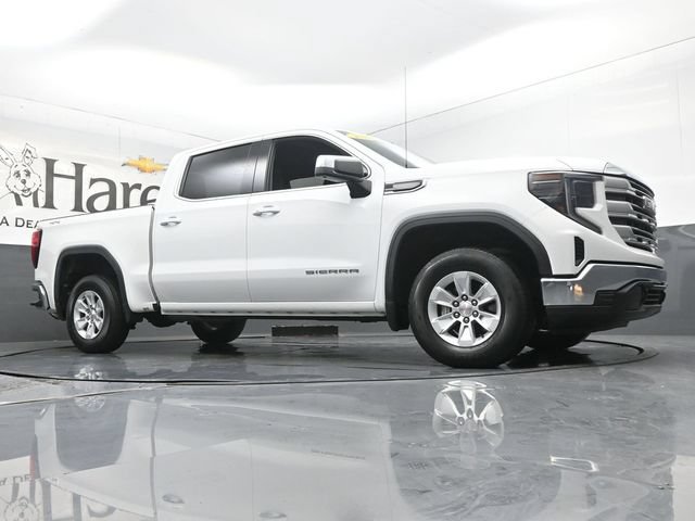 Used 2022 GMC Sierra 1500 SLE AWD/4WD image 2