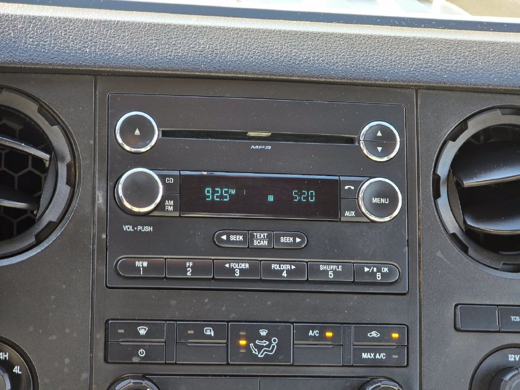 Used 2014 Ford F350 XL w/ Power Equipment Group AWD/4WD image 4